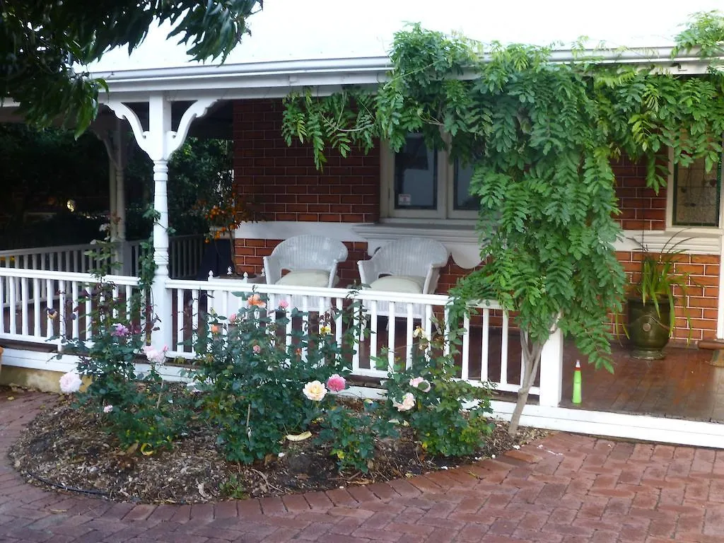 Lakeside Bed & Breakfast Perth